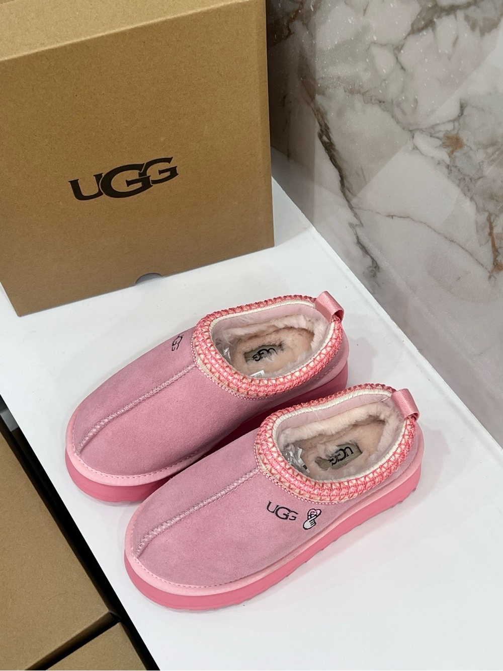 Ugg Tazz Love '25 Tropical Pink